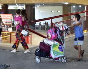 Procon Estadual dá dicas para consumidores que planejam viajar nas férias de janeiro