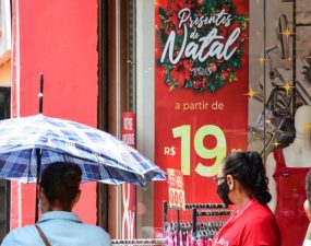 Procon Estadual orienta consumidores para compras e trocas de presentes de Natal