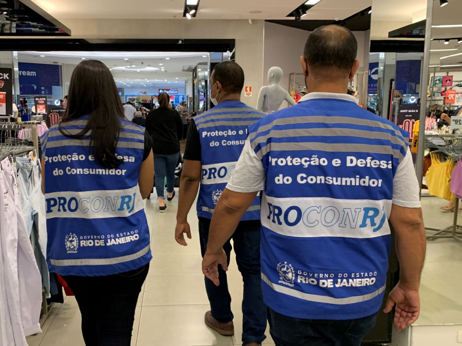 compras-de-natal-procon-rj-divulga-monitoramento-de-precos-de-mais-de-700-produtos-para-ajudar-consumidor-a-economizar-na-busca-por-presentes.jpg