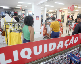 Saiba quais são os direitos do consumidor na troca de presentes de Natal – Blog do BG