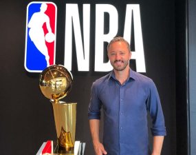 Em 2023, NBA consolidou expansão de suas lojas e focou na experiência do consumidor