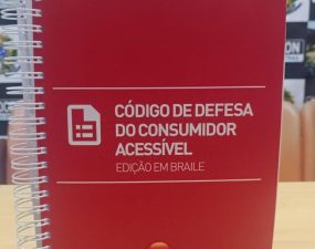 Rio das Ostras tem Código de Defesa do Consumidor em Braile