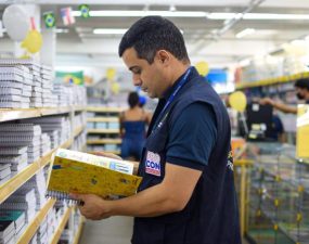 Governo do Amazonas orienta consumidor sobre compra de material escolar e alerta sobre solicitações abusivas