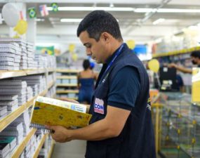 Procon orienta sobre direitos do consumidor no material escolar